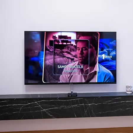 Andrej Lux 贝尔格莱德